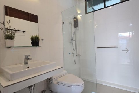 Townhouse à Watthana, Bangkok, Thaïlande 3 chambres № 133656 - photo 13