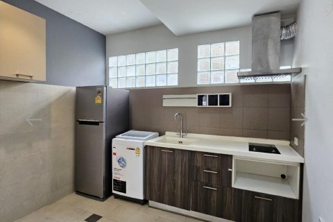 Townhouse à Watthana, Bangkok, Thaïlande 3 chambres № 133656 - photo 6