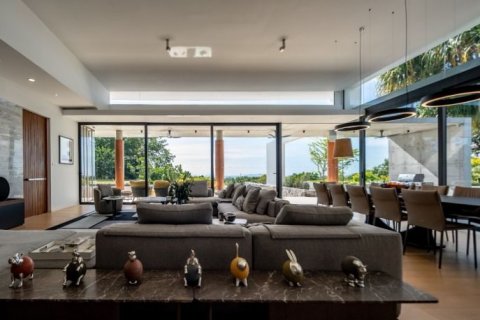 Villa in Chonburi, Thailand 5 bedrooms № 133655 - photo 3