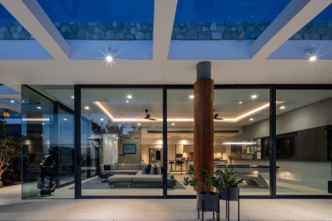 Villa in Chonburi, Thailand 5 bedrooms № 133655 - photo 17