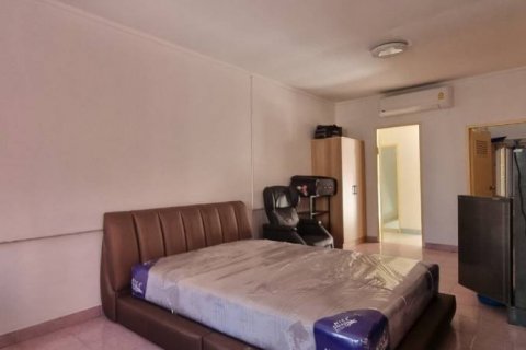 Commercial property in Pattaya, Thailand 304 sq.m. № 114773 - photo 8