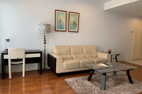 Studio in the Condo in Khlong Toei, Bangkok, Thailand  № 152103 - photo 6