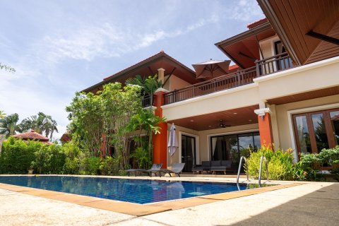 Villa à Phuket, Thaïlande 4 chambres № 158581