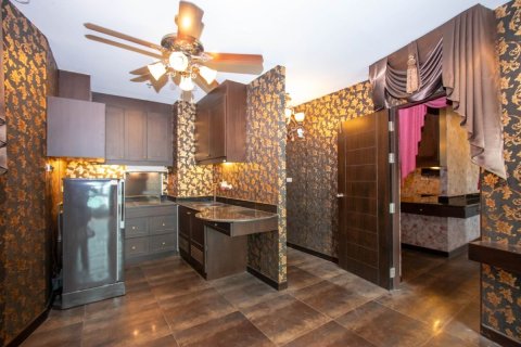 Condo à Chiang Mai, Thaïlande, 3 chambres  № 153457 - photo 9