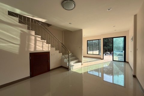 Townhouse in Hua Hin, Thailand 3 bedrooms № 153454 - photo 22