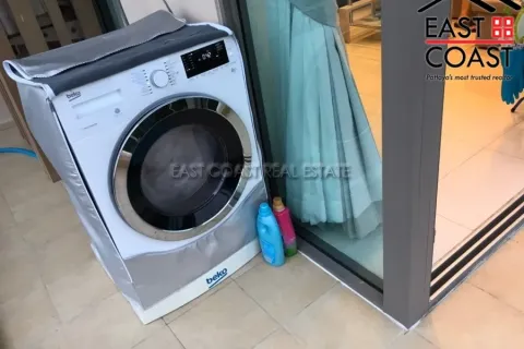 Condominio de 2 dormitorios en Pattaya, Tailandia № 212324 - foto 11