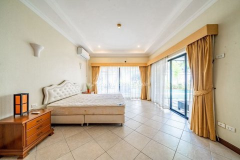 House in Pattaya, Thailand 4 bedrooms № 163819 - photo 14