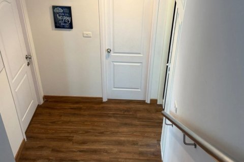 Maison à Hang Dong, Thaïlande 4 chambres № 136575 - photo 28