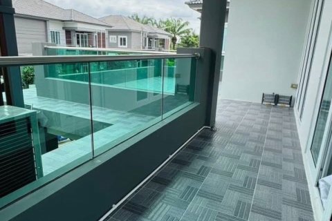 Maison à Hang Dong, Thaïlande 4 chambres № 136575 - photo 30