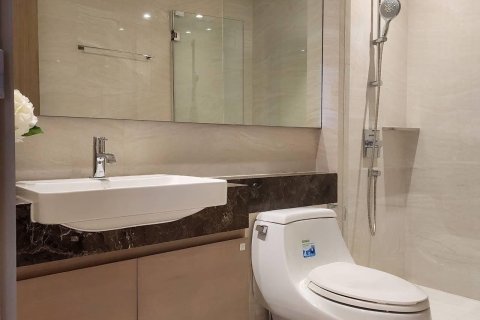 Кондоминиум с 2 спальнями в Банг Раке, Бангкок, Таиланд № 148403 - фото 4