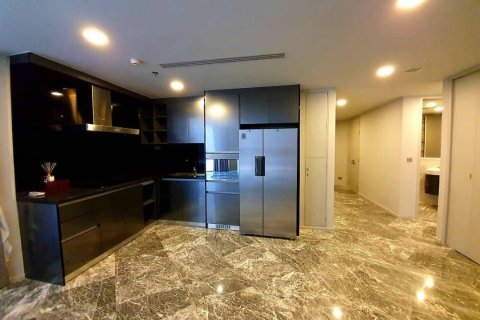 Condo in Watthana, Bangkok, Thailand, 3 bedrooms  № 169402 - photo 6