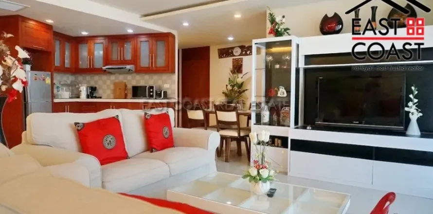 Condominio de 3 dormitorios en Pattaya, Tailandia № 212880