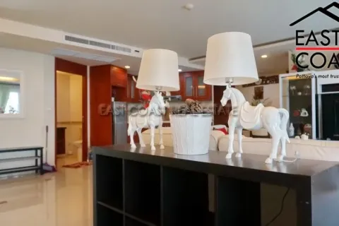 Condominio de 3 dormitorios en Pattaya, Tailandia № 212880 - foto 3
