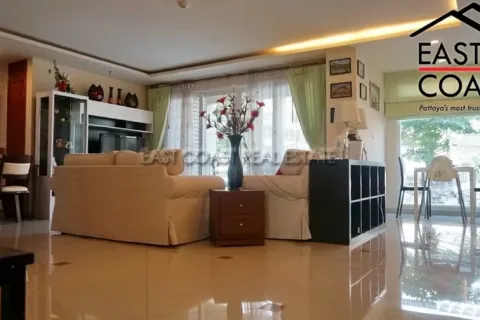 Condominio de 3 dormitorios en Pattaya, Tailandia № 212880 - foto 10