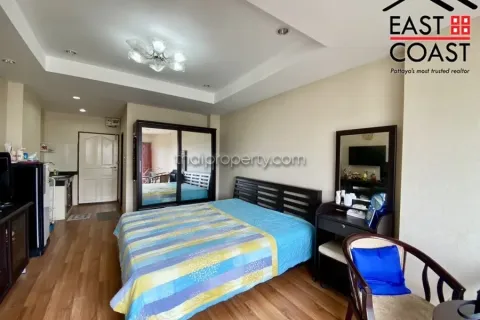 Estudio en el condominio en Jomtien Beach, Pattaya, Tailandia № 212879 - foto 2
