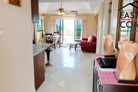Condominio de 2 dormitorios en Pattaya, Tailandia № 212883 - foto 2
