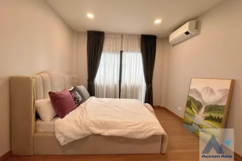 Haus in Bang Kaeo, Thailand 4 Schlafzimmer № 216896 - Foto 8