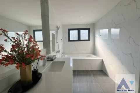 Haus in Bang Kaeo, Thailand 4 Schlafzimmer № 216896 - Foto 13