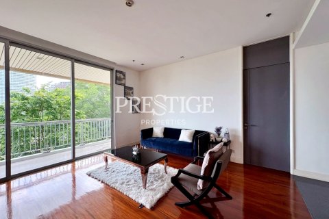 Condo in Pattaya, Thailand, 1 bedroom № 197504 - photo 2