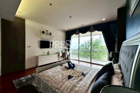 Condo in Pattaya, Thailand, 1 bedroom № 197504 - photo 10
