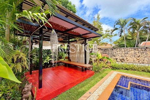 House in Pattaya, Thailand 2 bedrooms № 197506 - photo 25