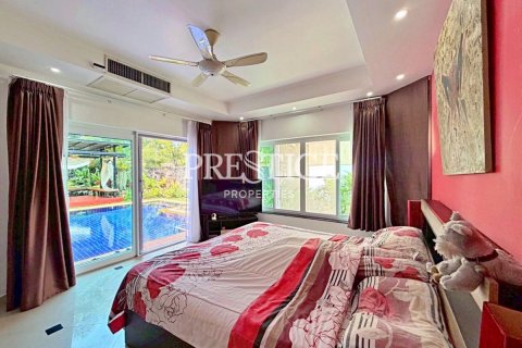 House in Pattaya, Thailand 2 bedrooms № 197506 - photo 18