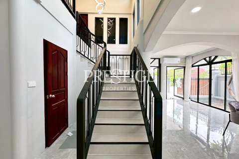 บ้านในพัทยา, ประเทศไทย 7 ห้องนอน № 197502 - รูปถ่าย 12