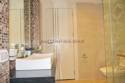 Condominio de 1 dormitorio en Pattaya, Tailandia № 213596 - foto 9