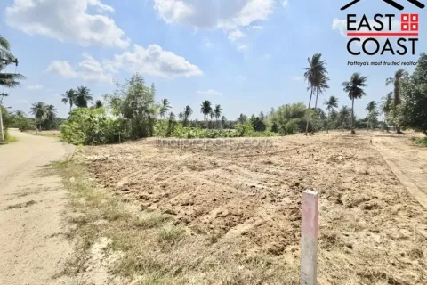 Terreno en Pattaya, Tailandia № 213594 - foto 6