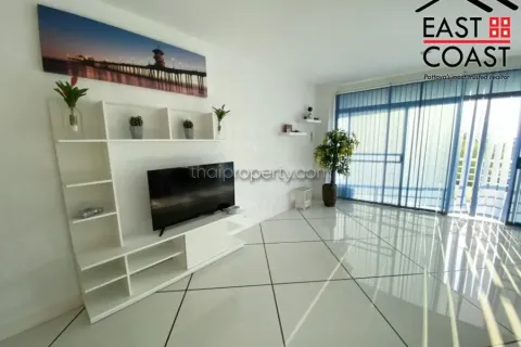 Estudio en el condominio en Pattaya, Tailandia № 213597 - foto 15