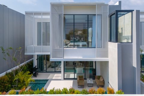 Villa in Chalong, Thailand 4 bedrooms № 165877