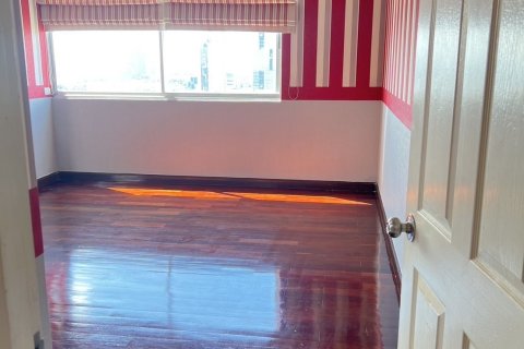 Penthouse in Prawet, Bangkok, Thailand 3 bedrooms № 145300 - photo 16