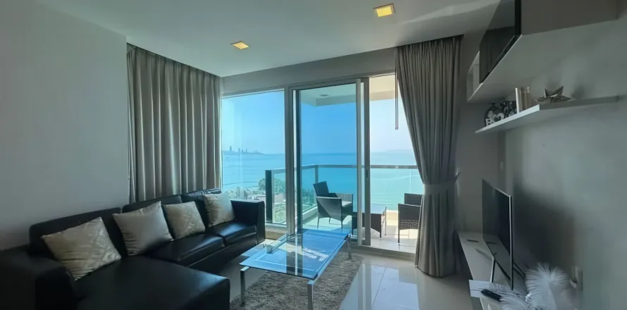 Квартира в Паттайе, Таиланд с 3 комнатами  № 155677