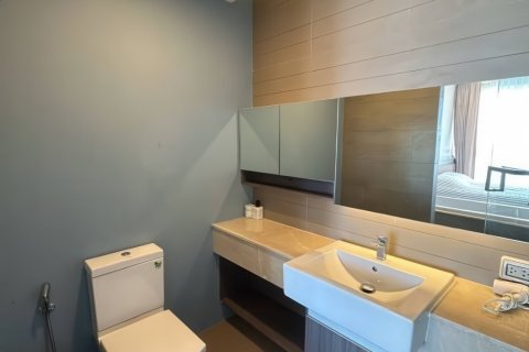 Appartement à Pattaya, Thaïlande 2 chambres № 155673 - photo 16