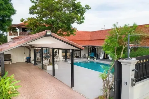 Villa à Pattaya, Thaïlande 3 chambres № 155676 - photo 2