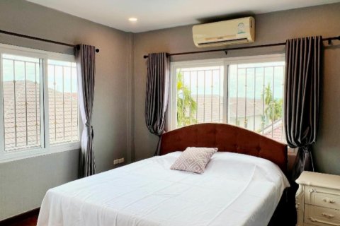 Maison à Pattaya, Thaïlande 5 chambres № 155679 - photo 8