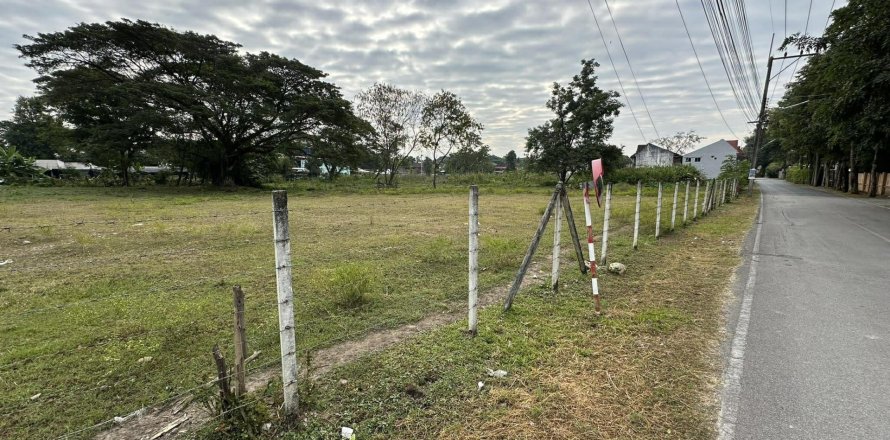 Земельный участок в Чиангмае, Таиланд 17654м2  № 155907