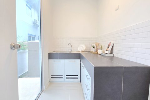 Дом в Самутпракане, Таиланд с 3 спальнями  № 155909 - фото 6