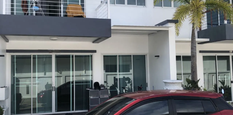 Townhouse à Kathu, Thaïlande 2 chambres № 155908