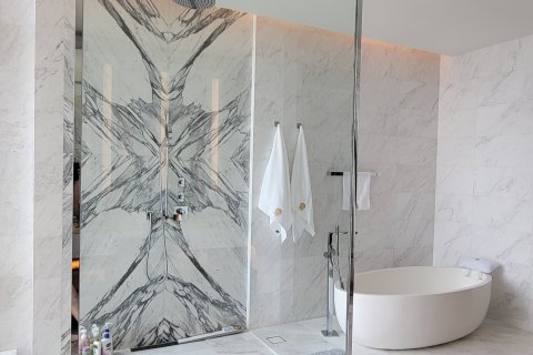 Дуплекс в Сатхоне, Бангкок, Таиланд с 3 спальнями  № 155905 - фото 12