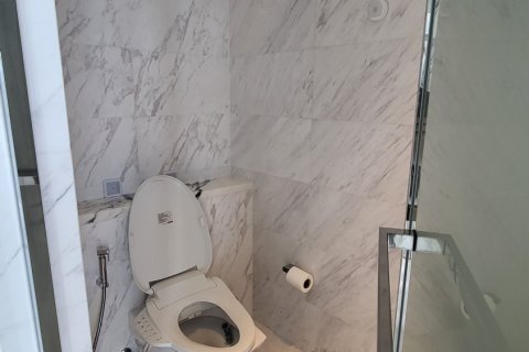 Дуплекс в Сатхоне, Бангкок, Таиланд с 3 спальнями  № 155905 - фото 11