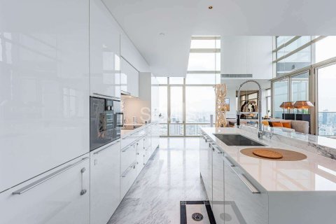 Дуплекс в Сатхоне, Бангкок, Таиланд с 3 спальнями  № 155905 - фото 3