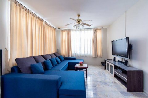 House in Hua Hin, Thailand 4 bedrooms № 115363 - photo 2