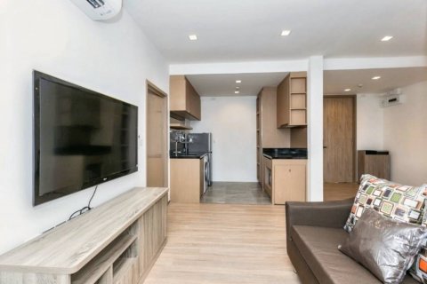 Condo in Bangkok, Thailand, 2 bedrooms  № 115362 - photo 2