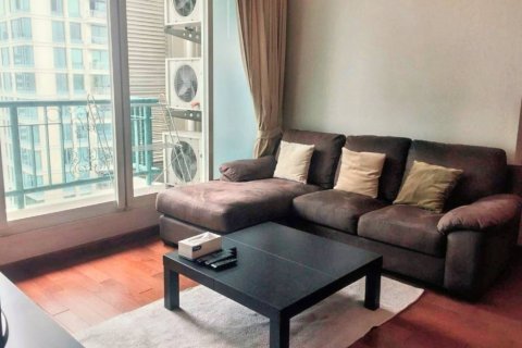 Кондоминиум с 2 спальнями в Бангкоке, Таиланд № 115361 - фото 3