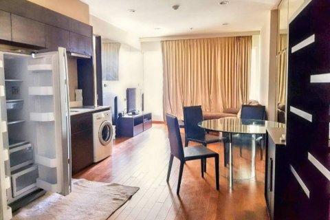 Кондоминиум с 2 спальнями в Бангкоке, Таиланд № 115361 - фото 1