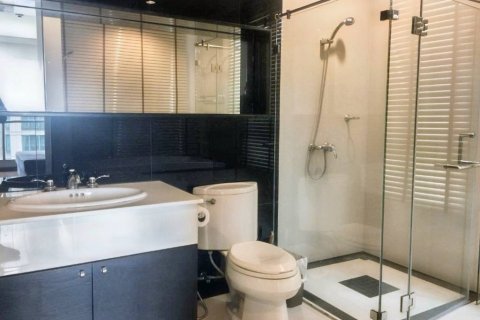 Кондоминиум с 2 спальнями в Бангкоке, Таиланд № 115361 - фото 7