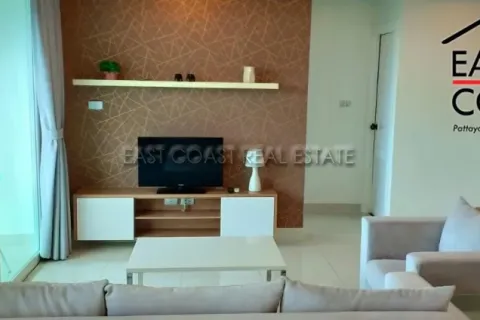 Condominio de 2 dormitorios en Jomtien Beach, Pattaya, Tailandia № 212402 - foto 2