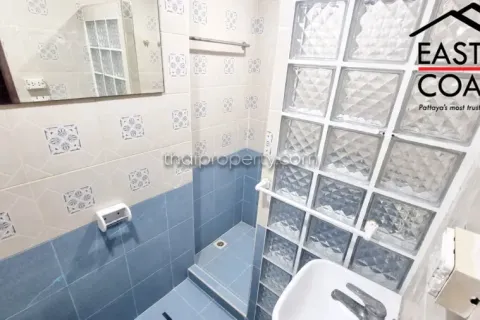 Casa de 2 dormitorios en Pattaya, Tailandia № 212403 - foto 15