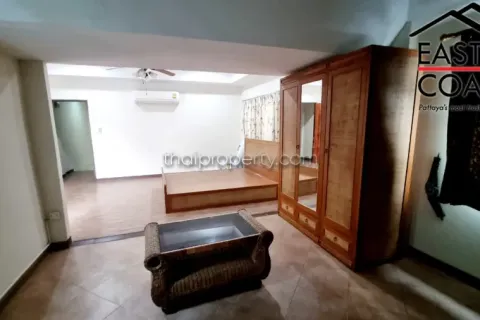 Casa de 2 dormitorios en Pattaya, Tailandia № 212403 - foto 12